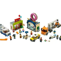 City Inauguración de la Tienda de Dónuts*LEGO Clearance