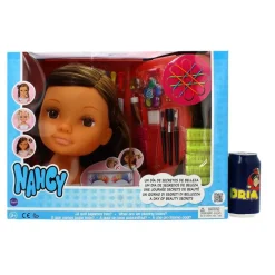 FAMOSA Muñecas-Nancy Secretos de Belleza Morena