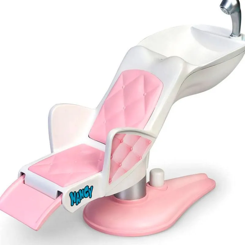 Nancy Un Día en la Peluquería*FAMOSA