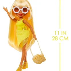 MGA Muñecas-Rainbow High Swim & Style Muñeca Sunny Madison