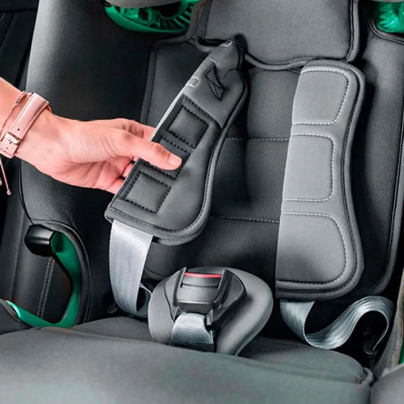 BRITAX RÖMER Sillas Con Isofix De 75 A 150 Cm (1 A 12 Años)-Silla coche Advansafix Pro isize Cosmos Black